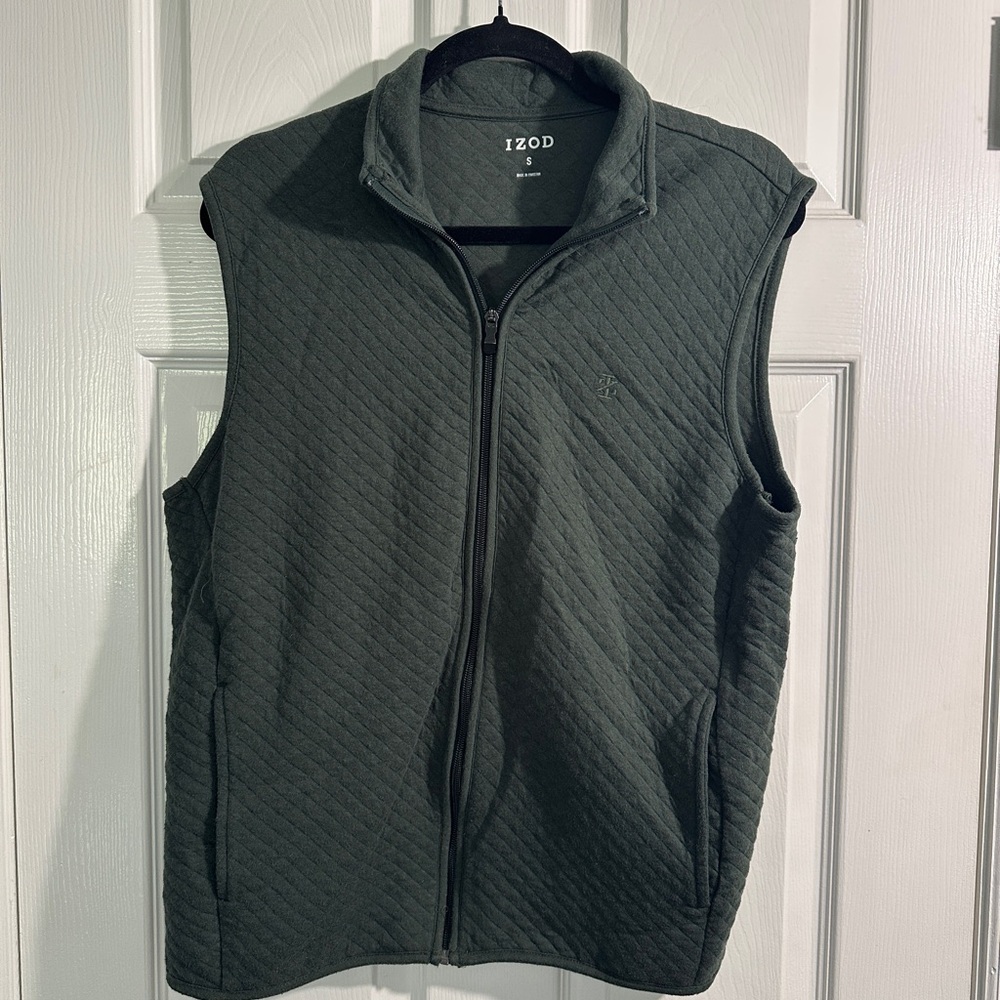 Izod Dark Gray Quilted Vest